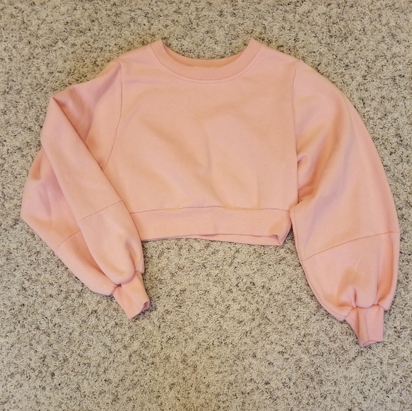 Garage Tops - Garage Longsleeve Crop Top